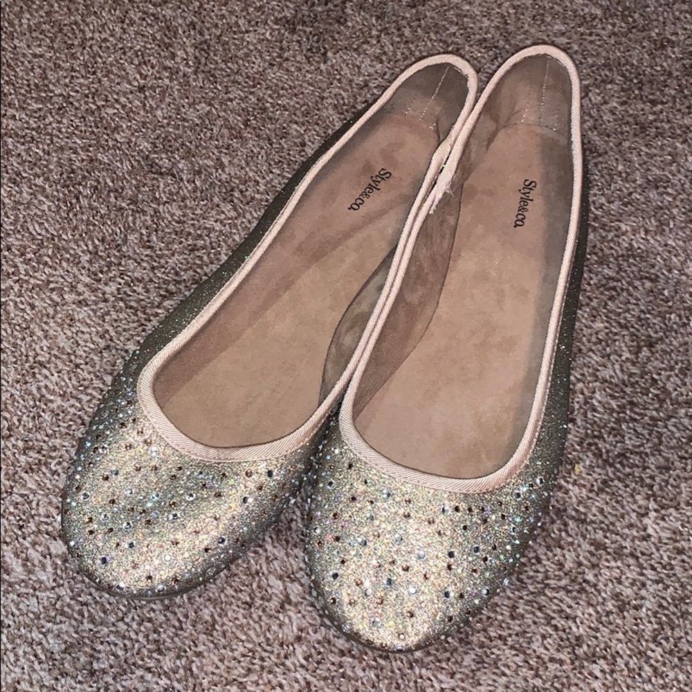 sparkly gold sandals